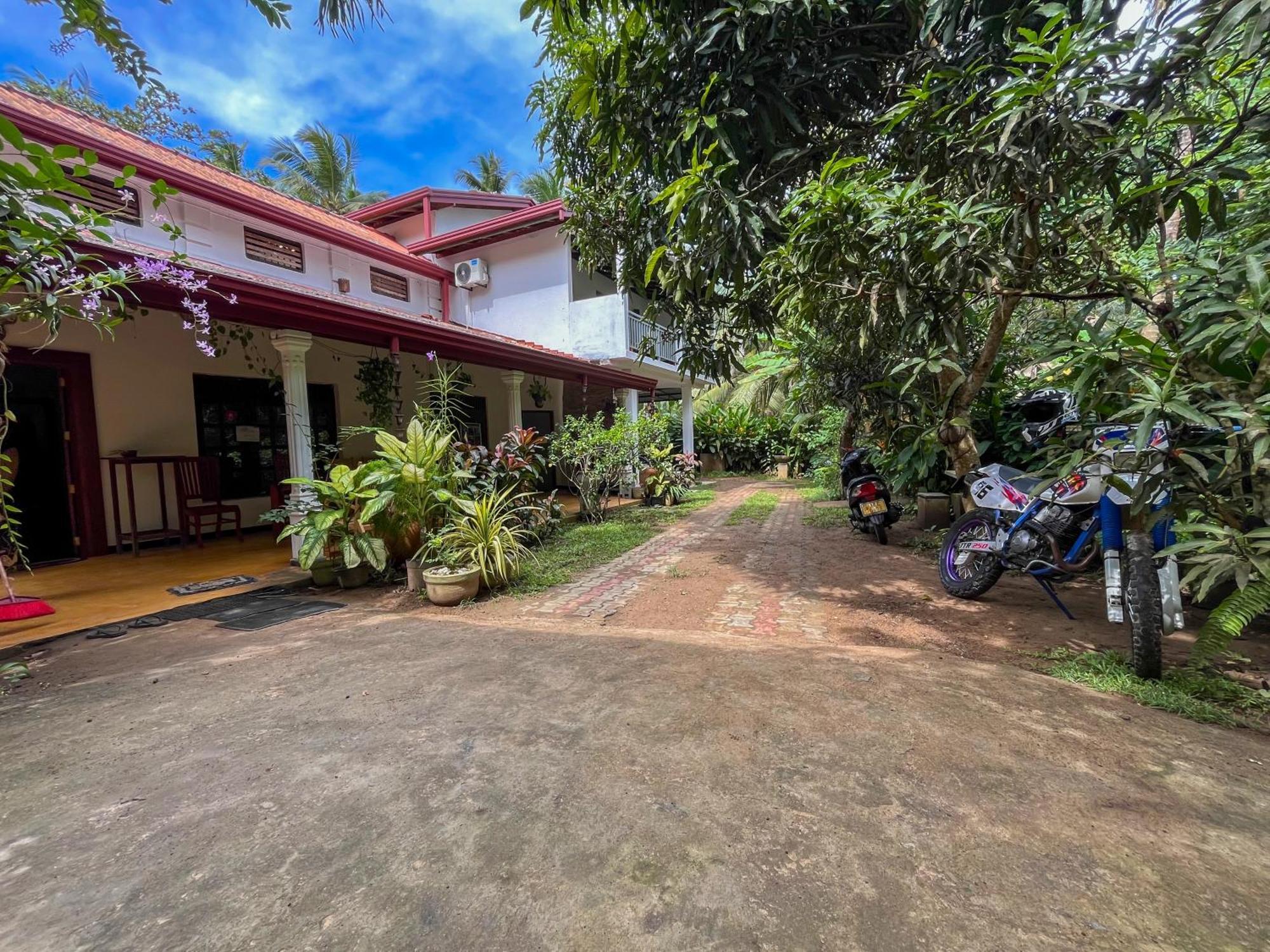 Abraham Beach House Тангалла Экстерьер фото