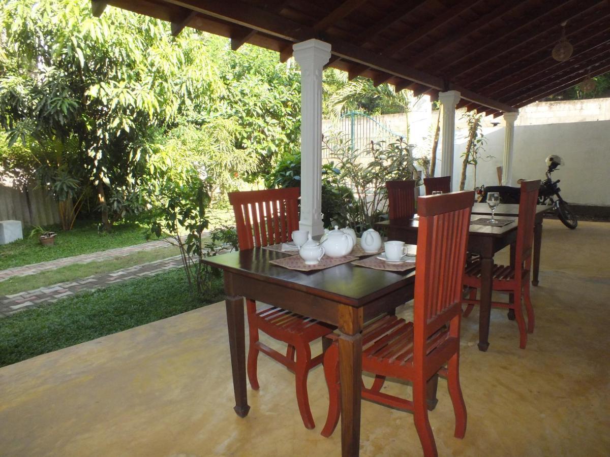 Abraham Beach House Тангалла Экстерьер фото