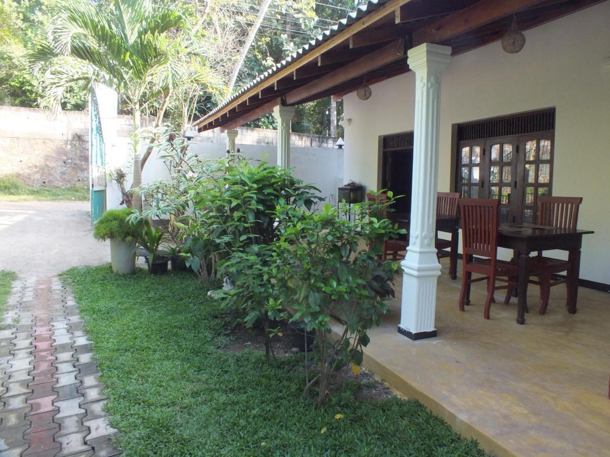 Abraham Beach House Тангалла Экстерьер фото